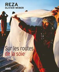 SUR LES ROUTES DE LA SOIE